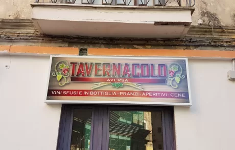 insegna luminosa insegna a cassonetto luminosa standard franchising