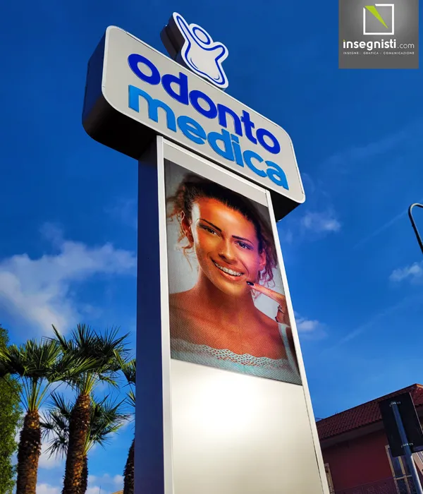 totem con led wall